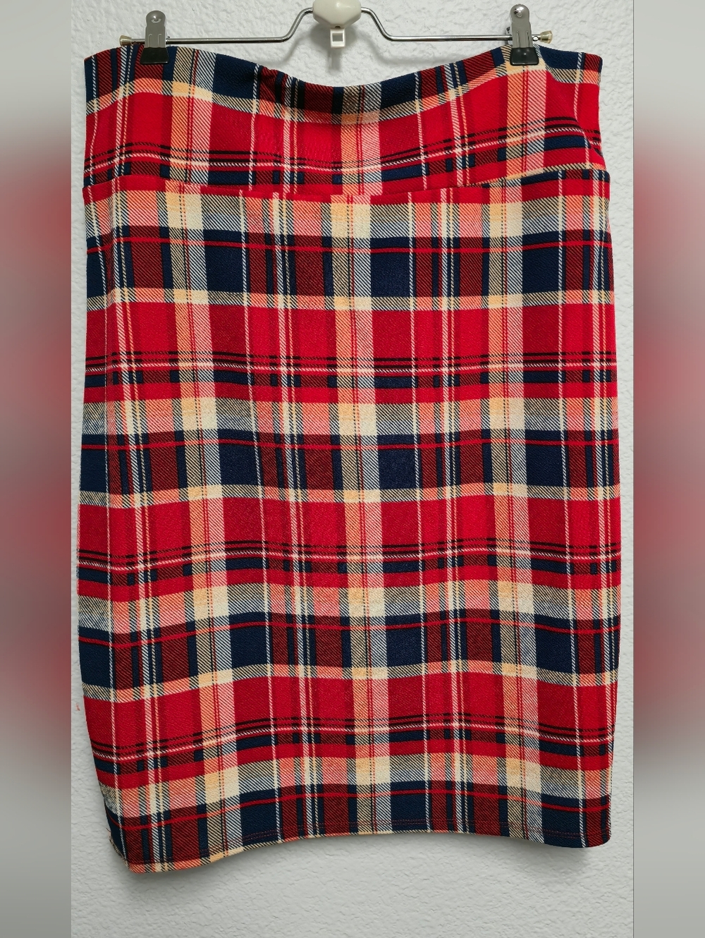 Lularoe Plaid Pencil Skirt in Red and Navy
